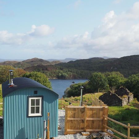 West Coast Hideaways Nedd Exterior foto
