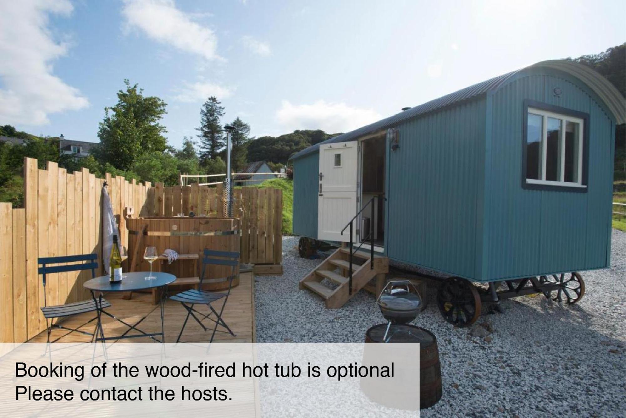 West Coast Hideaways Nedd Exterior foto